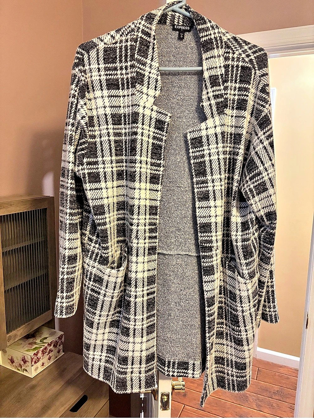 Express Plaid Open Front Coat Size Medium Like New